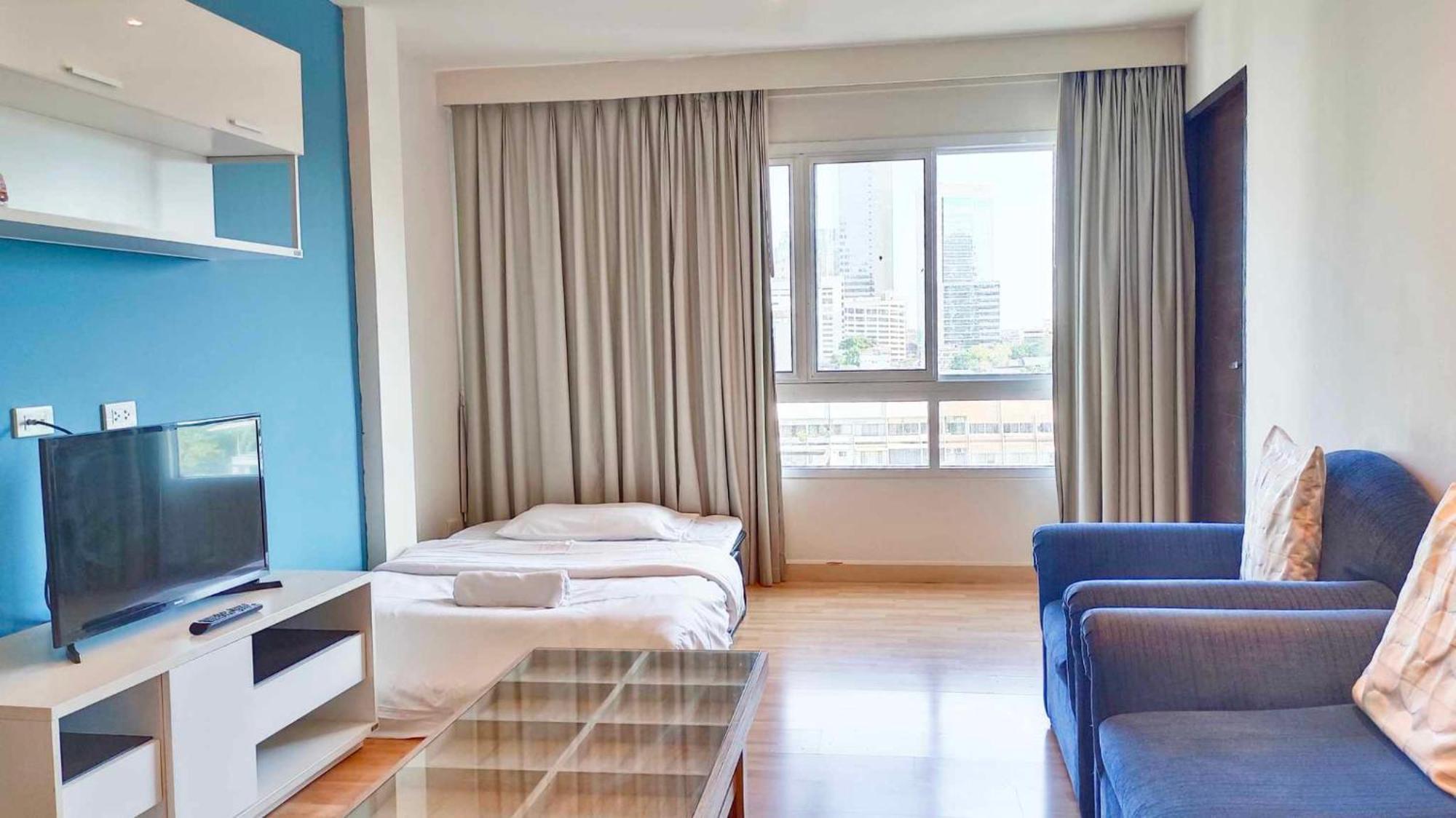 The Kaze 34 Hotel And Serviced Residence Банкок Екстериор снимка