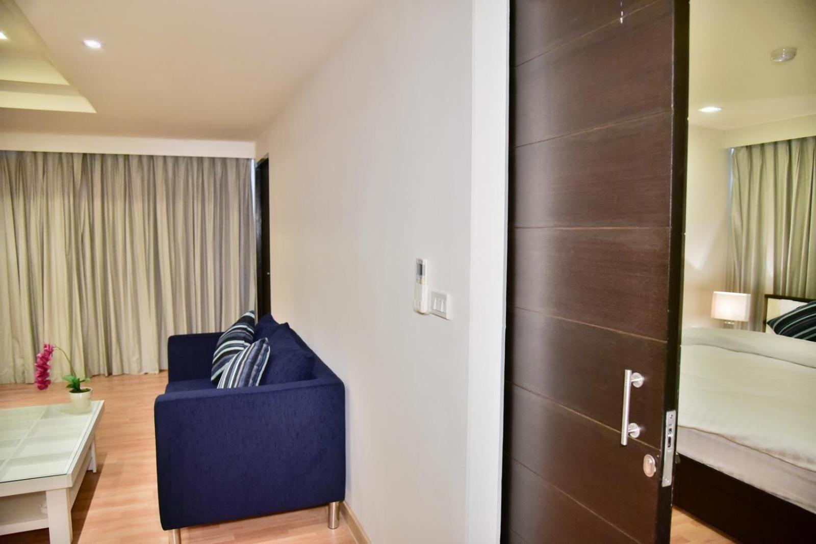 The Kaze 34 Hotel And Serviced Residence Банкок Екстериор снимка